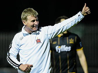 Despite a 4-0 win, Stephen Ken...
